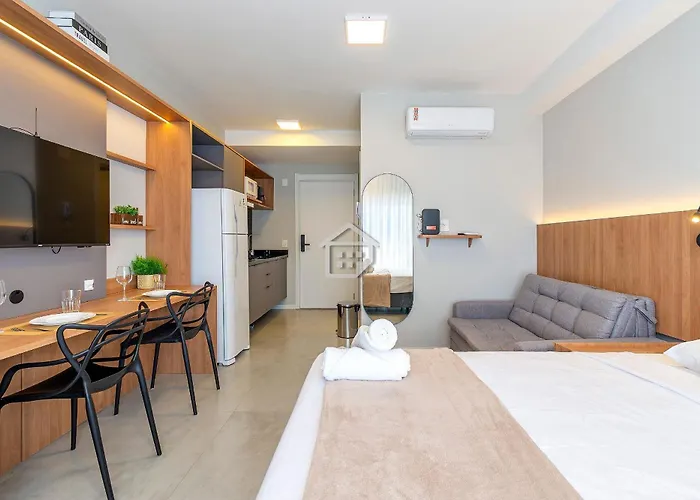 Conforto Ao Lado Do Consulado E Hosp.conceição Apartamento Porto Alegre